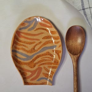 small spoon holder, ceramic spoon holder, ceramic spoon rest, ceramic spoon plate,pottery spoon rest.