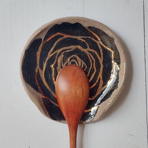 black & gold spoon holder, ceramic spoon holder, ceramic spoon rest, ceramic spoon plate,pottery spoon rest,large spoon rest, image 2