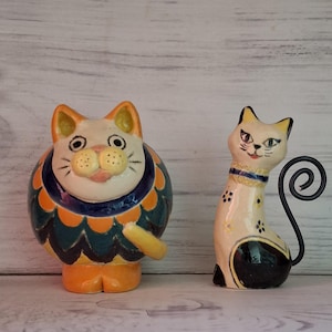 Two small ceramic cat figurines, pottery cat décor, ceramic animal figurine, cat lovers gift, pottery cat statue