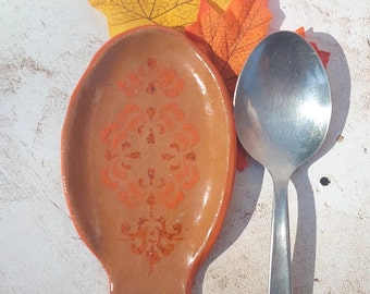 small spoon holder, ceramic spoon holder, ceramic spoon rest, ceramic spoon plate,pottery spoon rest