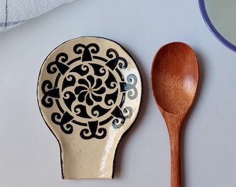 small spoon holder, ceramic spoon holder, ceramic spoon rest, ceramic spoon plate,pottery spoon rest
