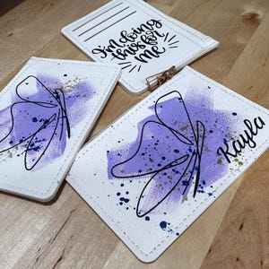 Billetera pequeña personalizada, regalo para ella, billetera de mariposa, billetera pintada a mano, regalo para mamá, billetera de mariposa, cita inspiradora, billetera para damas de honor