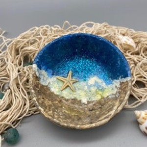 Beach ring dish Ocean ring dish small jewelry dish beach theme trinket dish