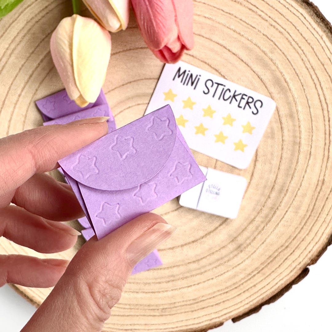 Mini Lilac Star Embossed Envelopes With Cards and Stickers, Set of 10 ...