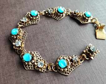 Rare Western Germany vintage bracelet gold filigree with blue cabochon
