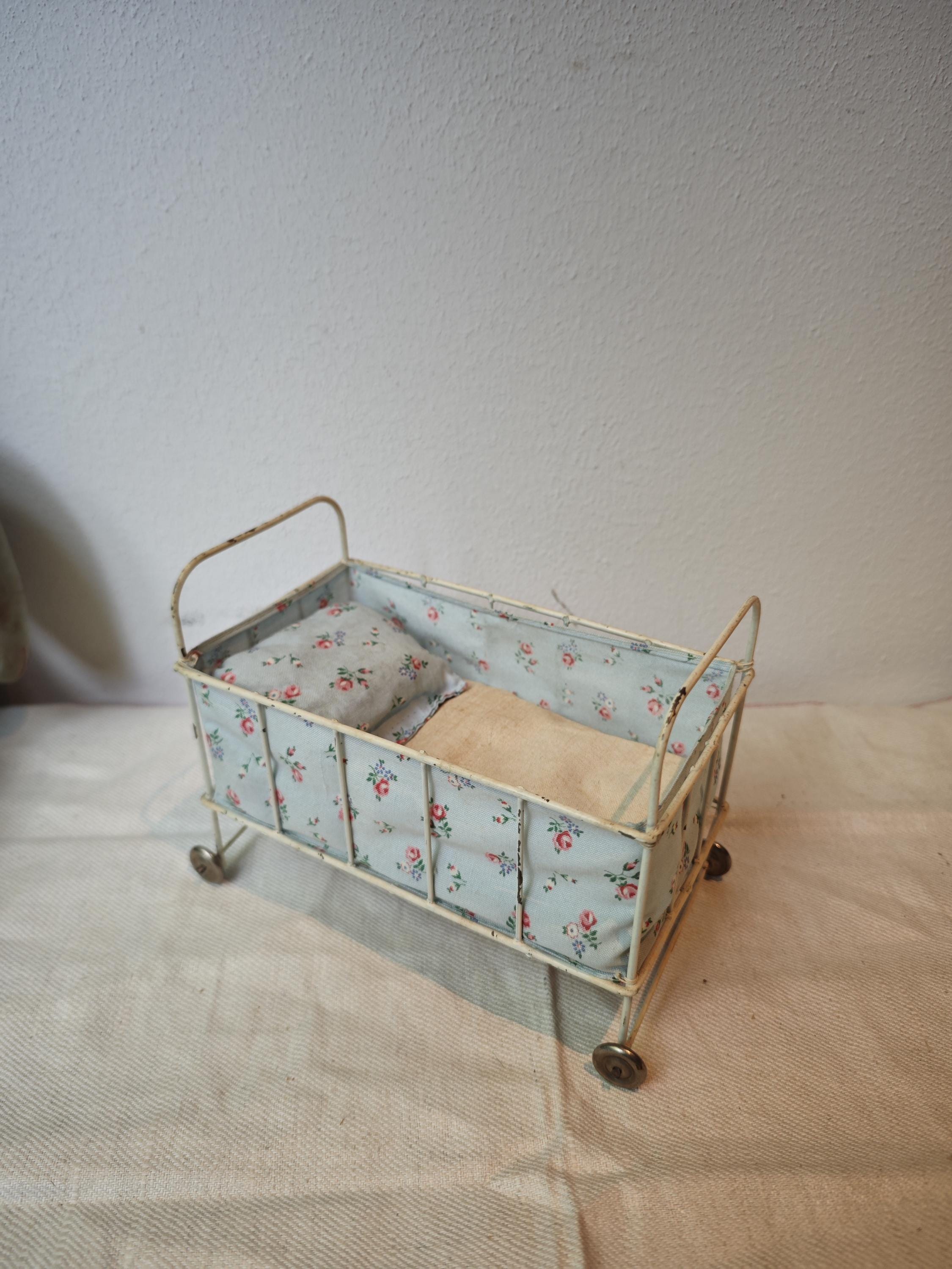 Metal Doll Antique Doll Crib With Wheels LRG 25