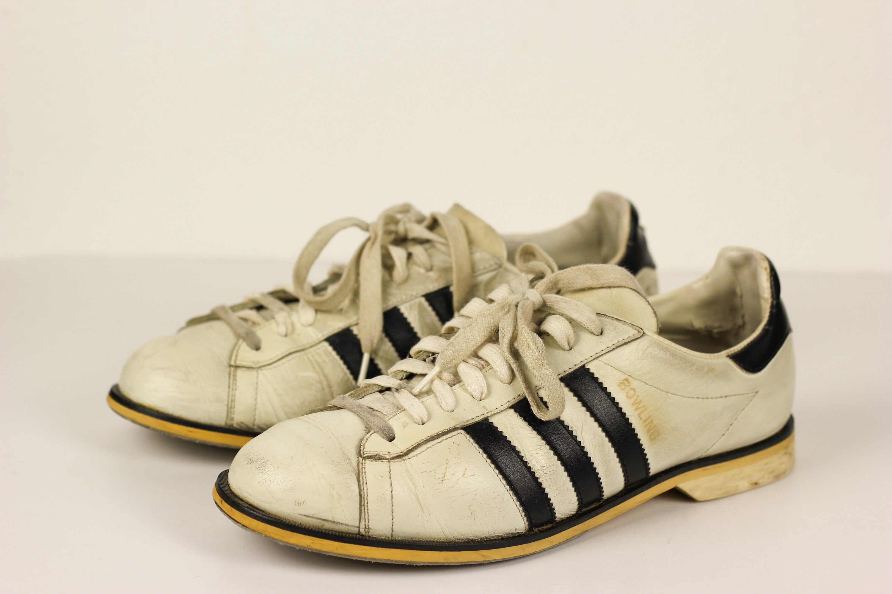 True Adidas Bowling Shoes Sneaker Trainers Gr 8 / 42 - Etsy