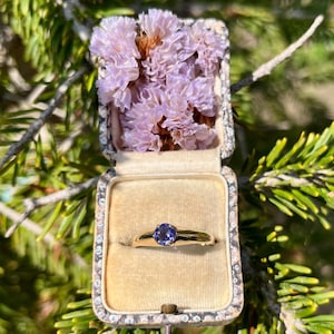 Pre loved 2006 9ct Yellow Gold Tanzanite Solitaire Ring (Size R 1/2 / 8.75)