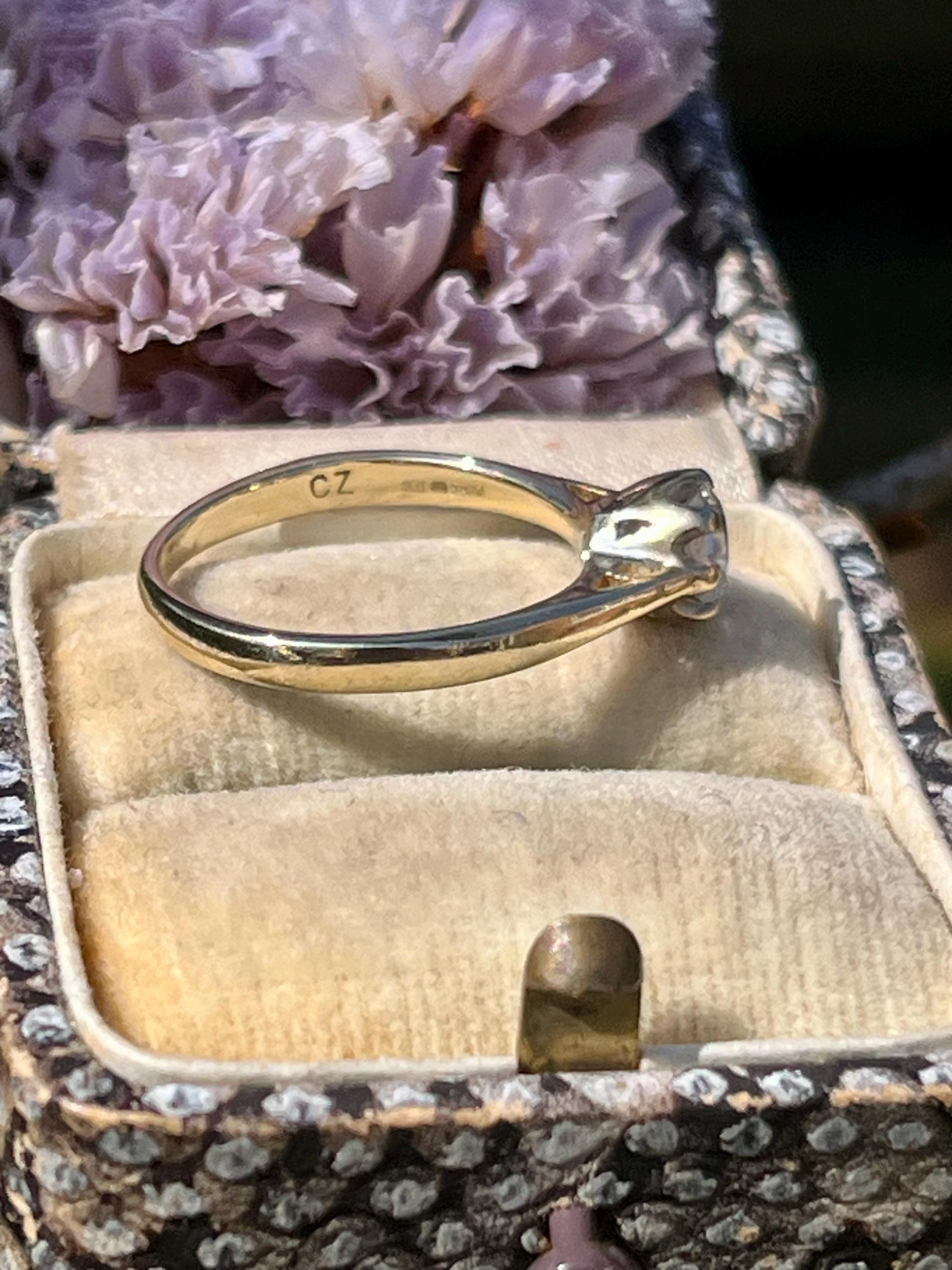 英国 ヴィンテージ 9K リング イギリス アクセサリー 指輪 アンティーク イギリスヴィンテージ】 シグネットリング 9K