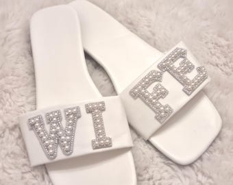 Personalised Bride shoes, Bridesmaid slippers, hen party sliders, personalised bride sandals,bride gift,wedding slippers,bride shoes