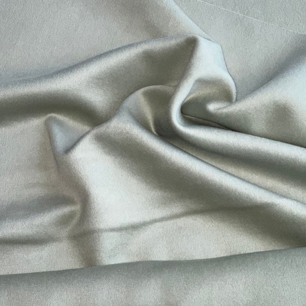 100% Pure New Wool Coating fabric, pastel Green BY THE METER