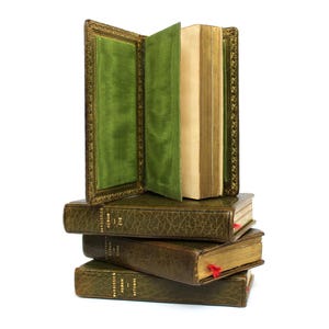 1922 Katholisches Messbuch Set – Grüner Ledereinband aus Marokko, Französisch & Latein