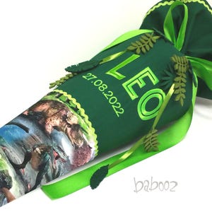 School cone Dino Triceratops, incl. name, for boys, made of fabric, with Jurassic Park writing, optionally with leaves