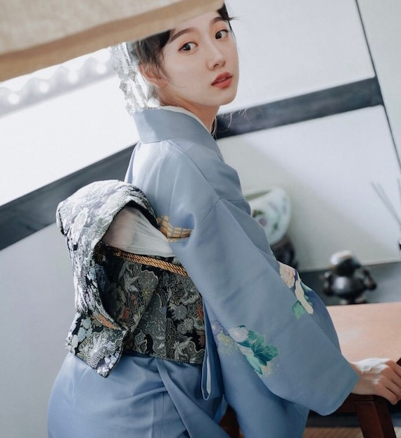 Kimono japonés de mujer azul claro / Kimono japonés Easy Wear - Etsy España