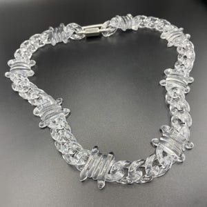 Vintage barbed wire design clear lucite / perspex style plastic chunky necklace, with silver tone carabiner style clasp