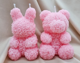 Bougie parfumée lapin et ours en fleurs roses parfumée à la Framboise bougie artisanale Décoration rose cadeau maman fête des mères déco