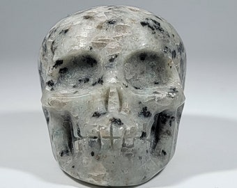 2" Kiwi Jasper Skull Carving
