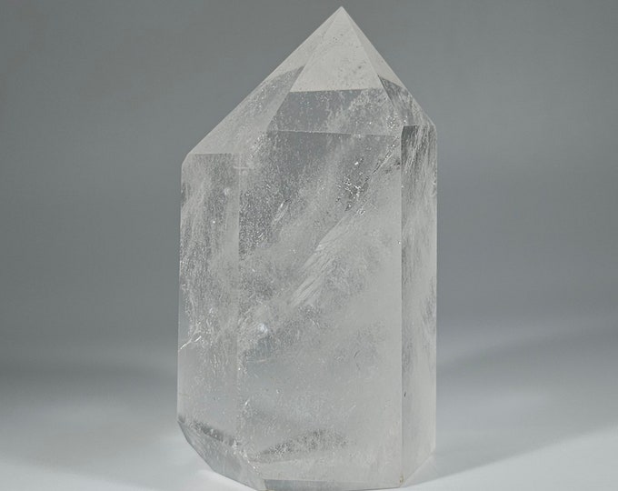2.9" Clear Quartz Tower