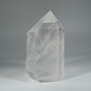 2.9&quot; Clear Quartz Tower