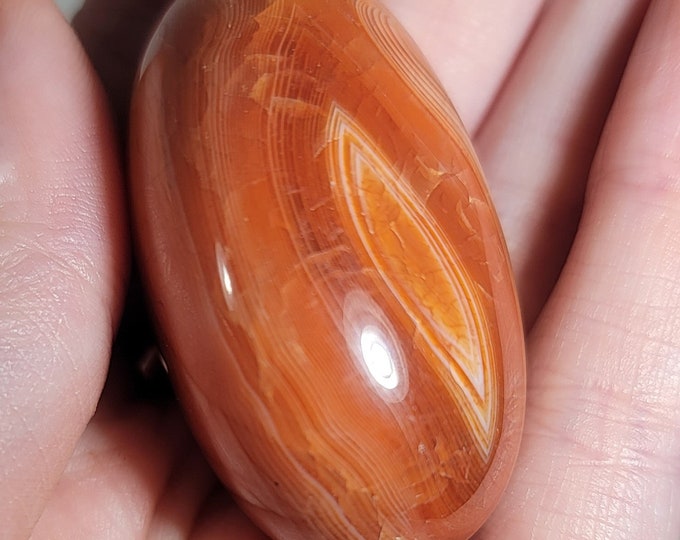 Banded Carnelian Palm Stone