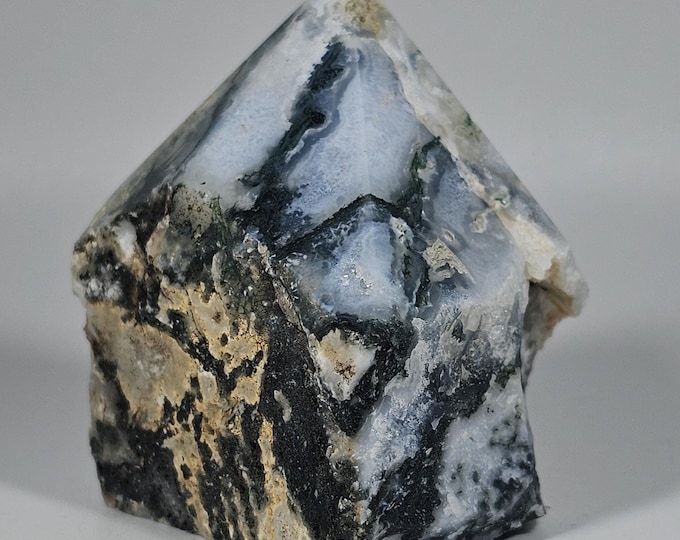 Moss Agate Raw Point