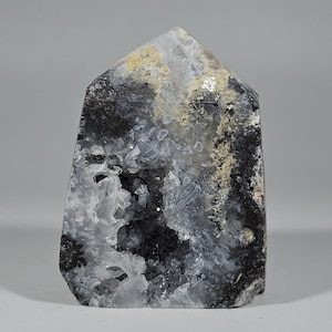 Druzy Geode Tower