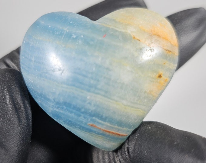 Blue Onyx Heart Carving