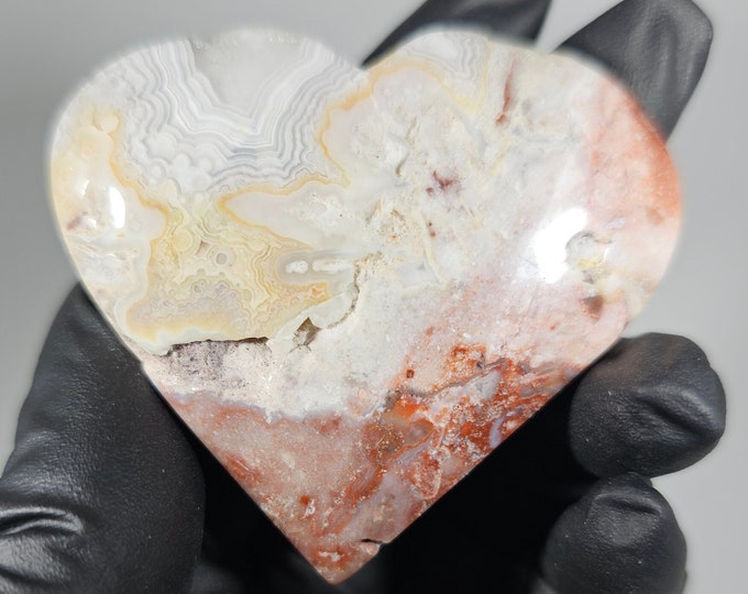 Mexico Agate Heart Carving