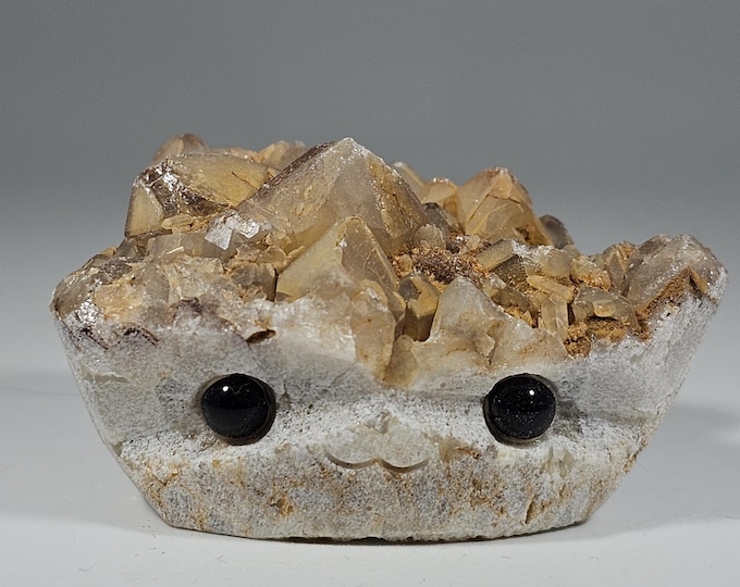 Druzy Red Quartz Pet Rock Carving