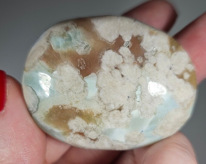 Green Flower Agate Palm Stone