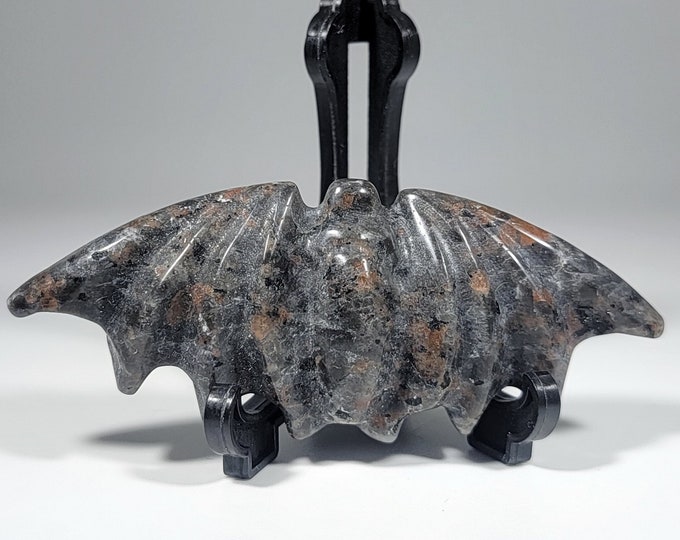 Yooperlite Bat Carving