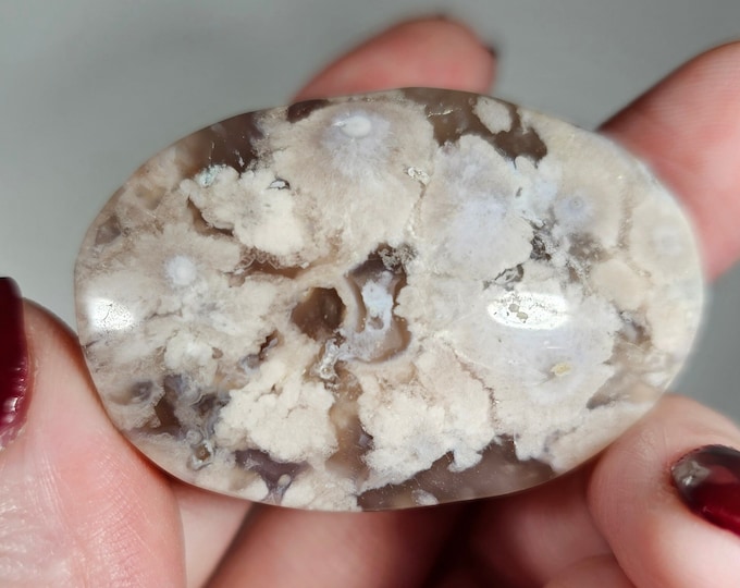 Cherry Flower Agate Palm Stone