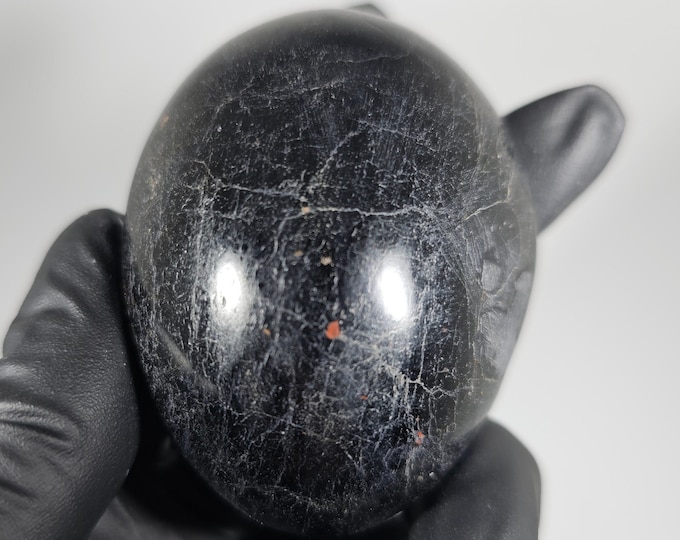Black Tourmaline Palm Stone