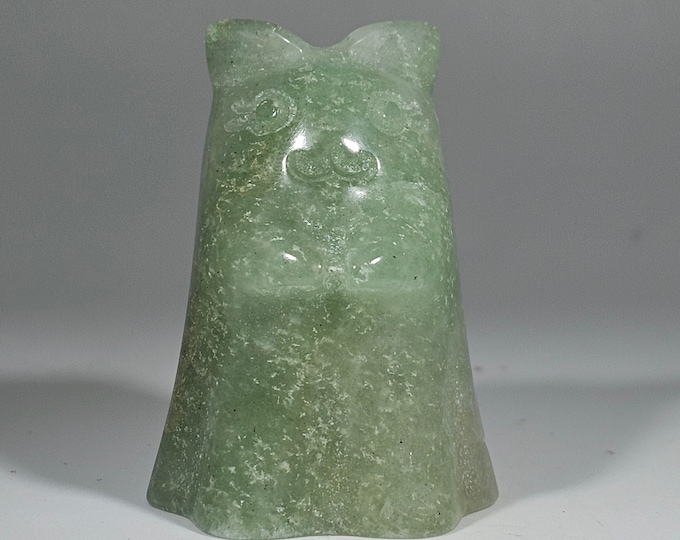 1.8" Green Strawberry Quartz Ghost Cat Carving