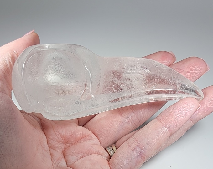 3.75" Clear Quartz Raven Skull