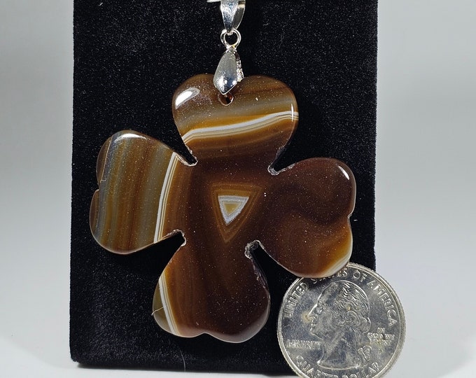 Banded Agate Clover Pendant