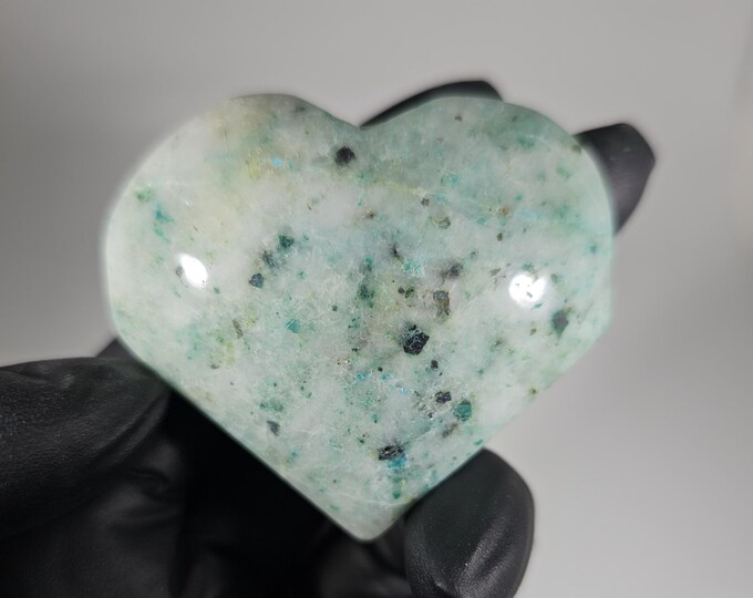 Phoenix Stone Heart Palm Stone