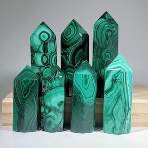 You Choose High Quality Natural Malachite Tower