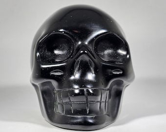 Obsidian Skull Carving