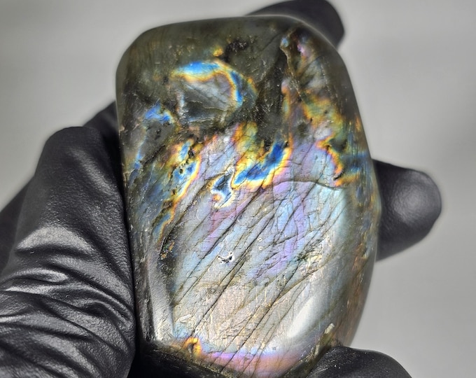 Flashy Labradorite Freeform