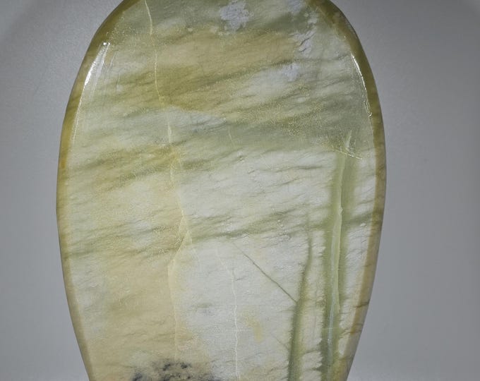 Lemon Jade Freeform with Stand