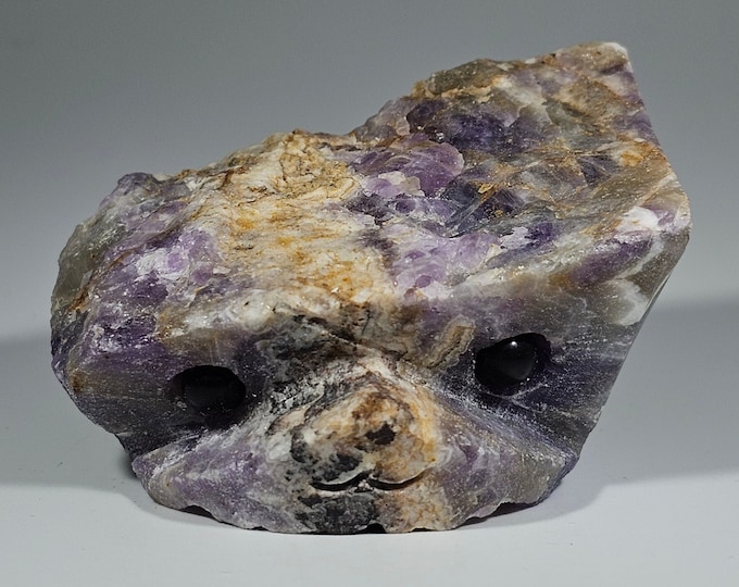 Dream Amethyst Pet Rock Carving