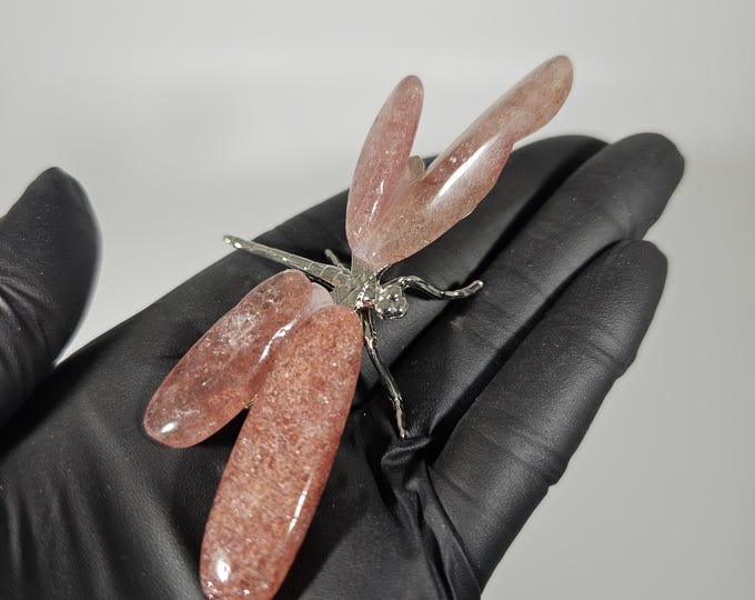 Strawberry Quartz Dragonfly