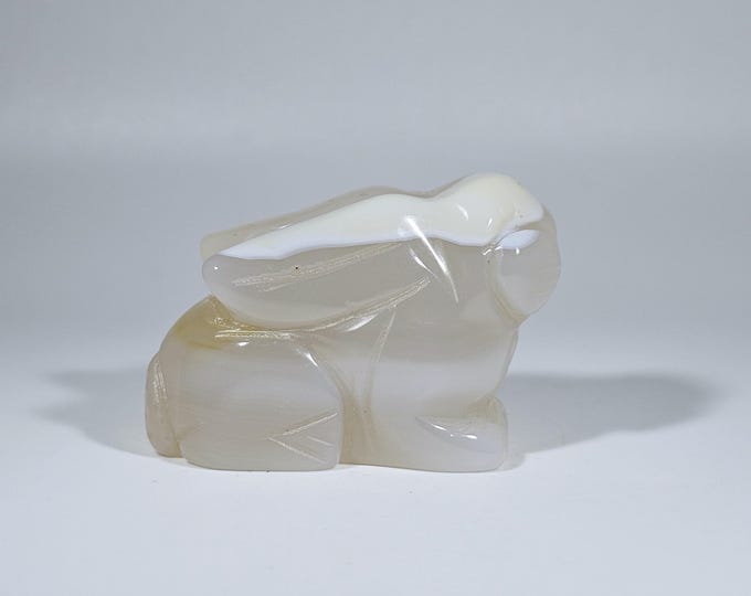 Agate Rabbit Carving Bunny