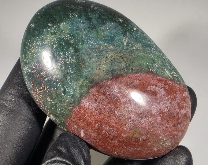 Ocean Jasper Palm Stone