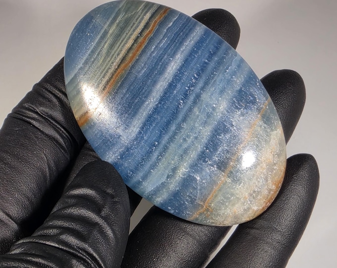 Blue Onyx Palm Stone