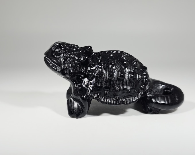 Obsidian Horned Lizard Carving