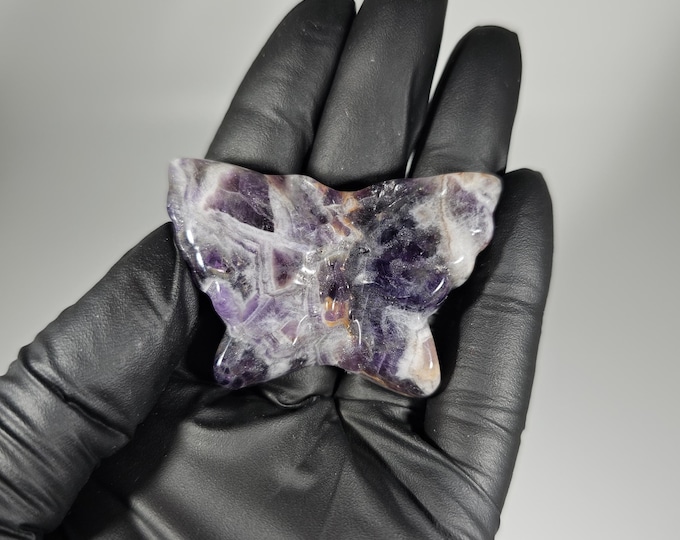 Dream Amethyst Butterfly Carving