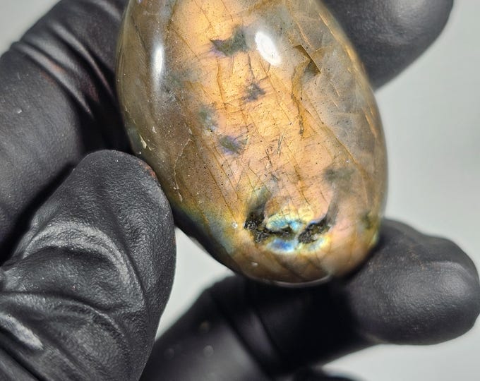 Labradorite Palm Stone