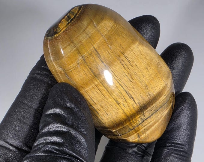 Tigerseye Palm Stone